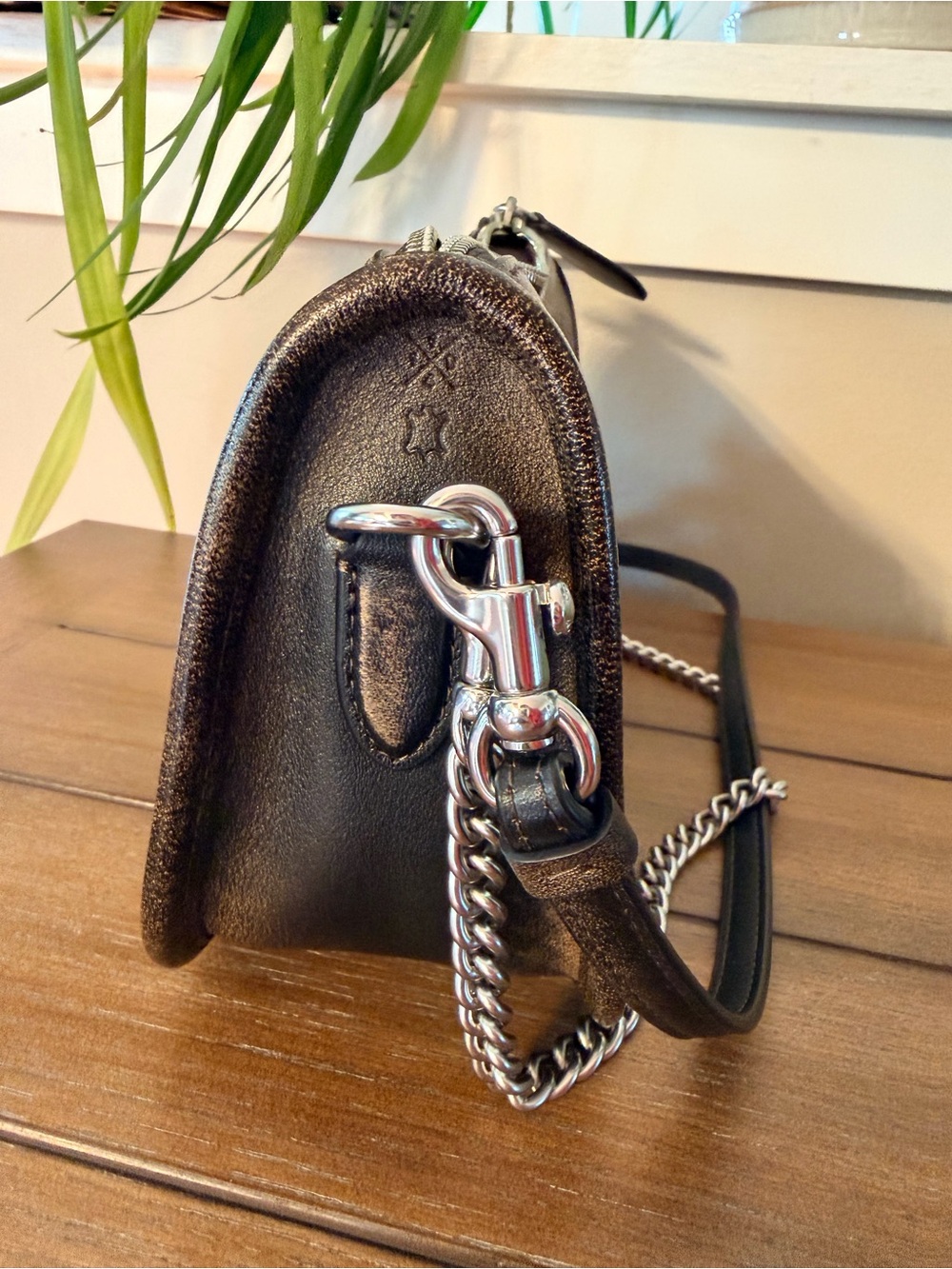 Coach Waverly - Loved Leather - Picture 6 of 8